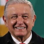 “Si es venganza, no es justicia”; resistencia civil pacífica por la libertad de Rosario Robles