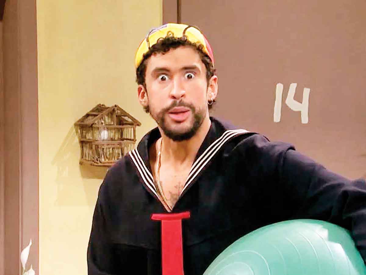 La fascinante colaboración musical de Bad Bunny y la leyenda del quinceíta Florinda Meza: un dueto sin precedentes en la historia del género.