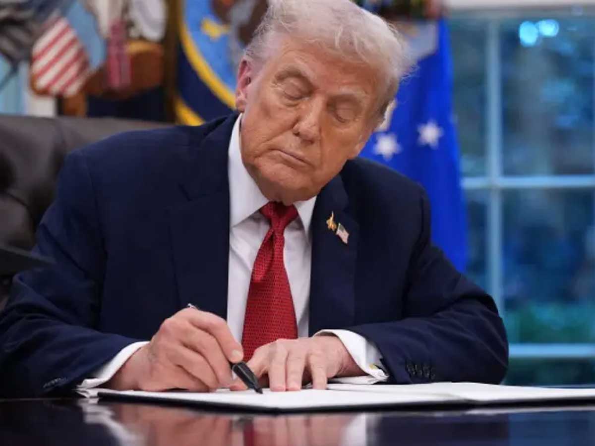 Historia se escribe: El Congreso de EE.UU. supera impasse y abre camino a una nueva era política tras un prolongado gobierno sin mayoría